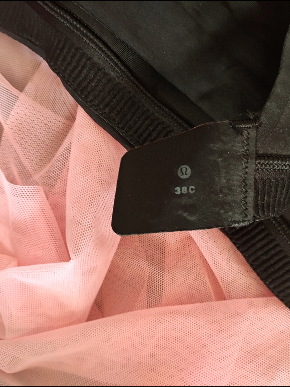 Lululemon Fine Form Black Sports Bra In Size 38C - Picture 9 of 9